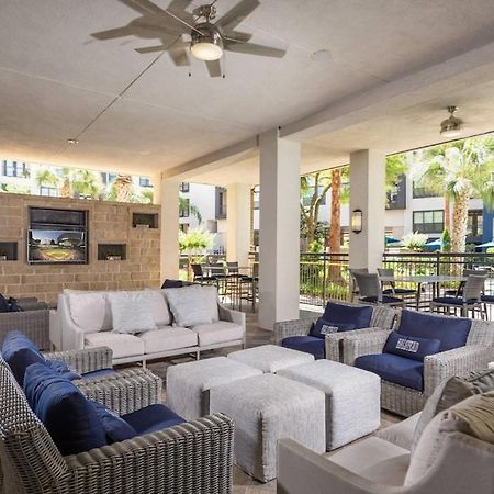 Modern Galleria Apt-Freeparking-Pool-Fast Wifi-Med Ctr Houston Exterior photo